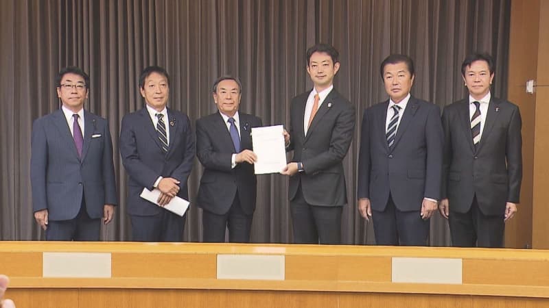 自民党千葉県連が要望書を熊谷知事に提出　大雨被害への対応で