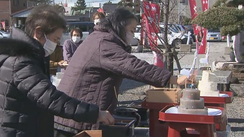 お世話になっている針に感謝　千葉県木更津市の寺院で “針供養”