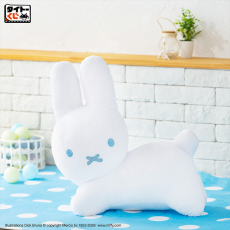 特大サイズぬいぐるみも！ミッフィー作者が描く“ブルーナアニマル”が