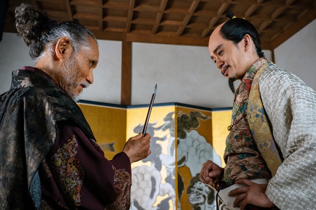 昨年に続き絵師役出演の片岡鶴太郎に「演じるときの魂が違う」の声