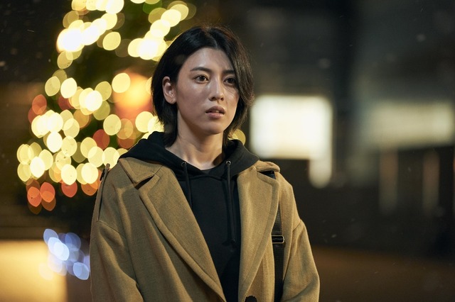 三吉彩花、感情が「ぐちゃぐちゃになりながら向き合った」『本心』で演じた“三好彩花”役とは