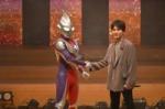 ウルトラマンティガ」難病克服の吉本多香美、長野博に感謝 ダイゴの