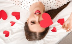 片思いが叶うおまじない！あの写真を持ち歩くと、大好きな彼と付き合える？