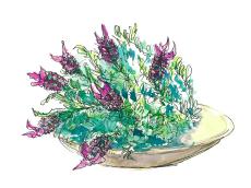 【5月26日の花】フレンチラベンダー 木の皿にフワッとのせてナチュラルに