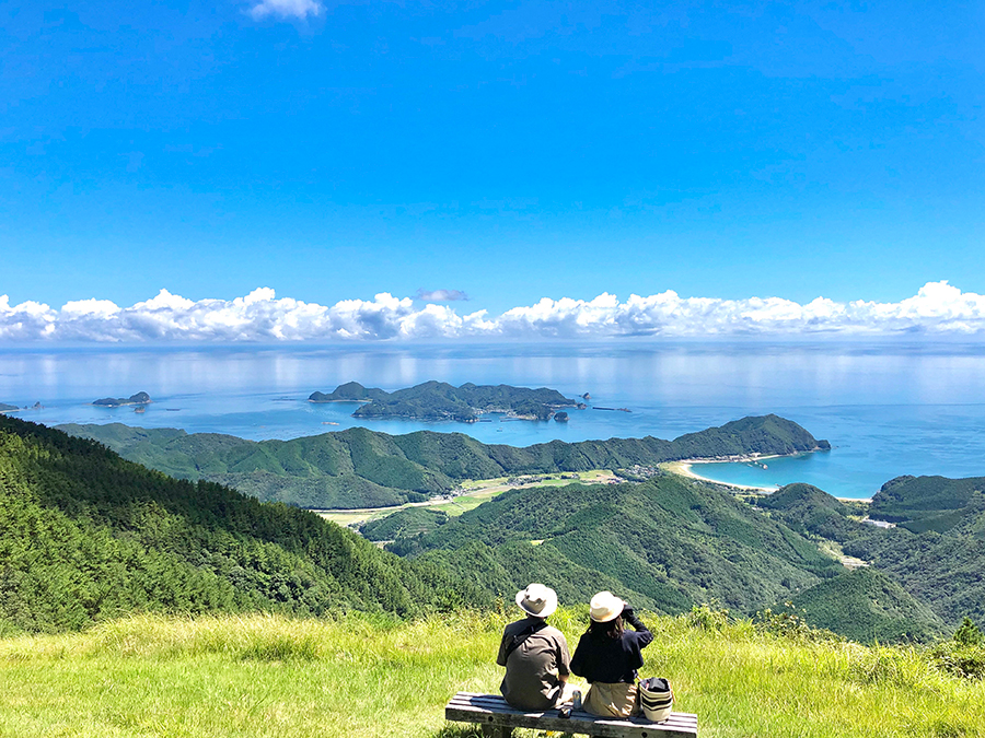 【宮崎県 2024年版】 夏の絶景・風物詩10選 「鏡山」海が鏡のように美しい絶景スポット
