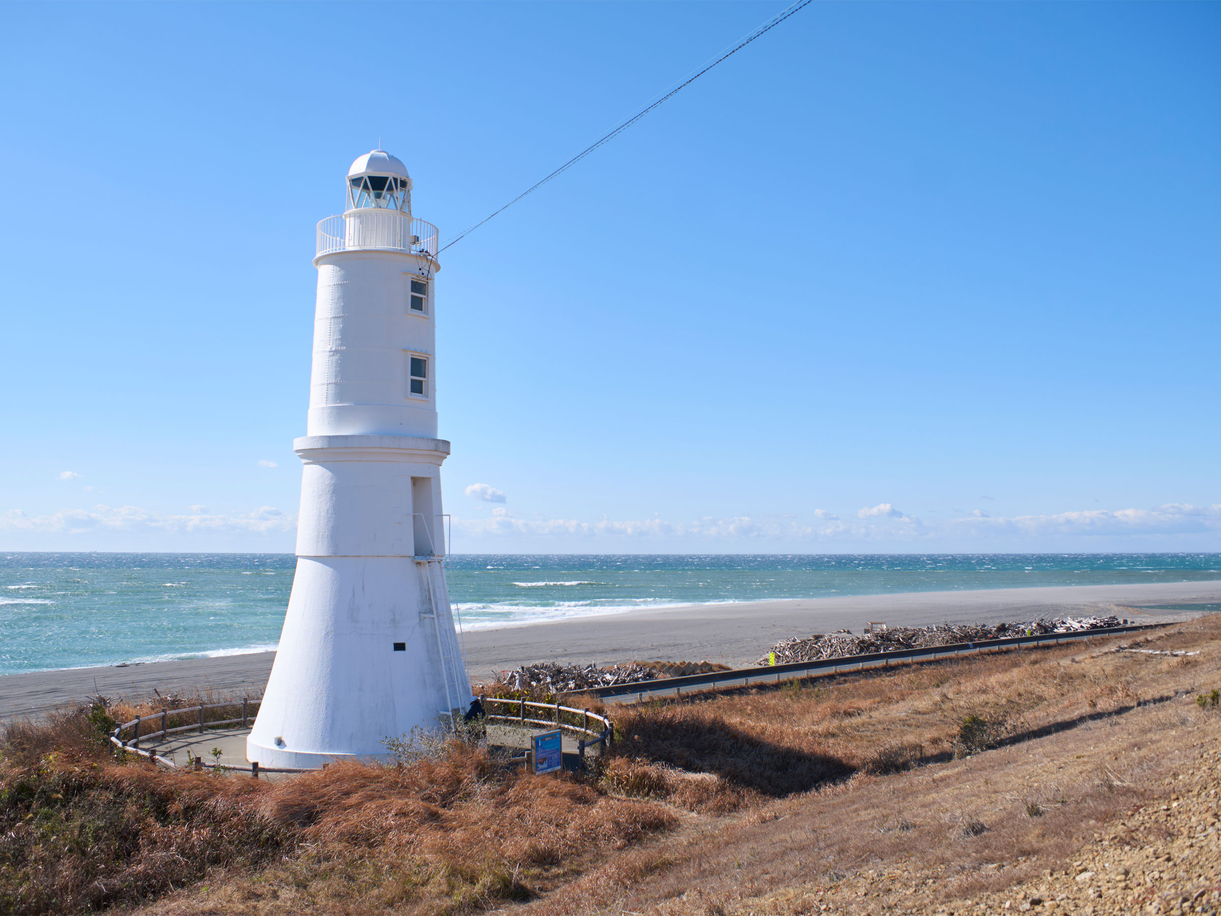 【静岡県の絶景スポット】明治時代に造られた掛塚灯台が放火や津波の被害にも屈しなかったワケ