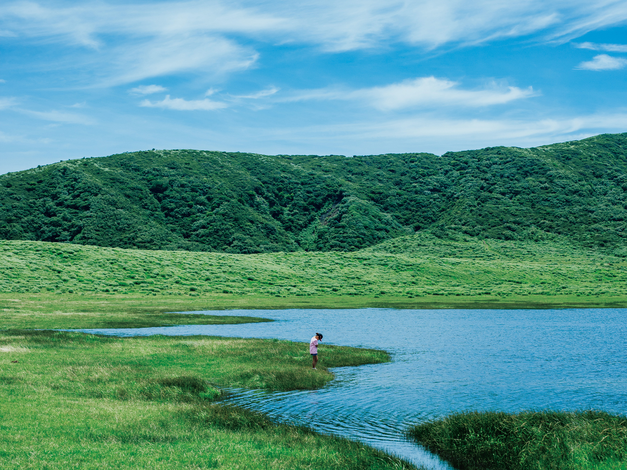 熊本「奥阿蘇の宿やまなみ」を中心にめぐる、ひとりにやさしい温泉旅。カルデラが生んだとろとろの秘湯へ