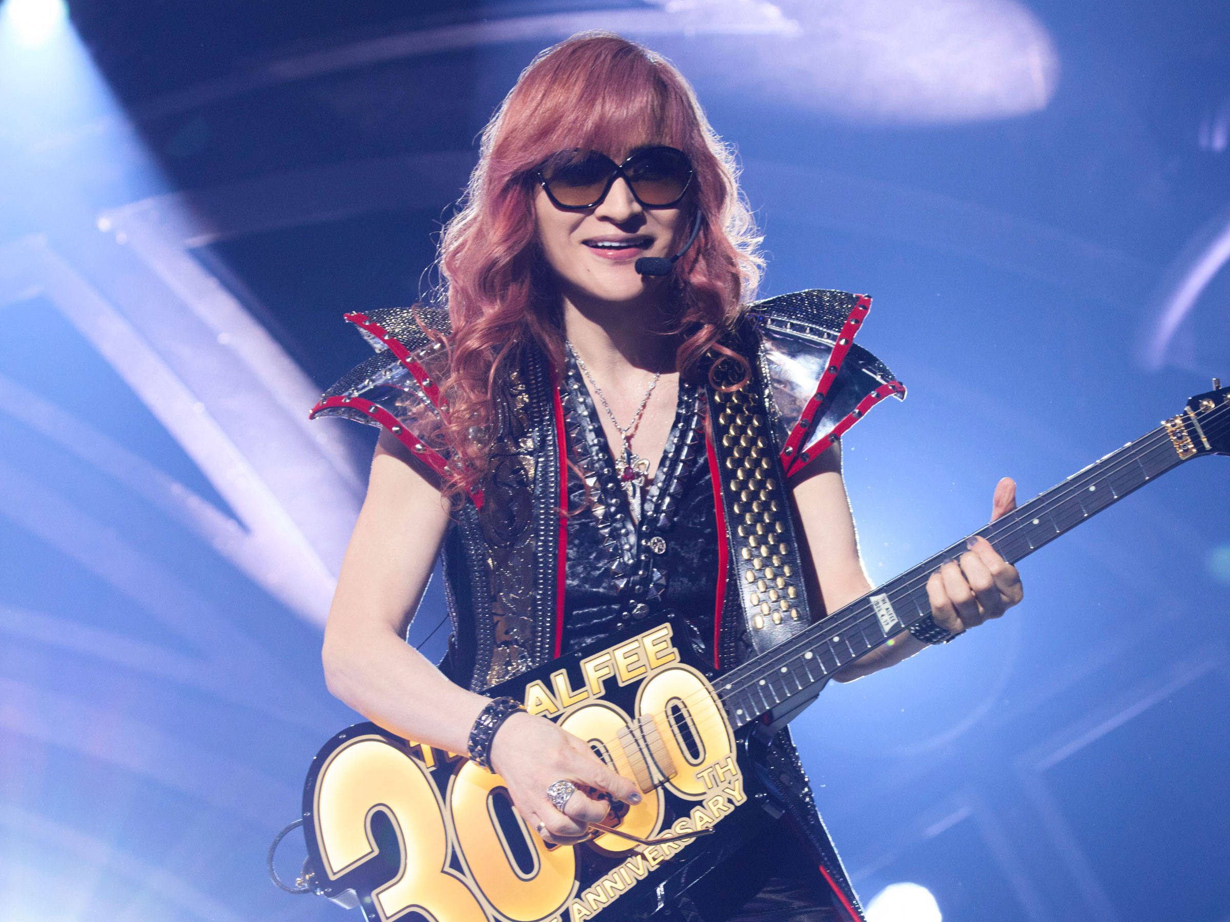 THE ALFEE】前人未踏のライブ3000本達成しても「今日より明日、ほんの