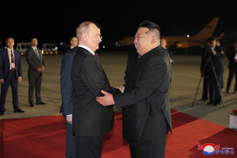 「戦略的かつ未来志向的な関係発展へ」プーチン氏が北朝鮮訪問