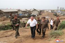 「災害復興住宅のために畑と家を取り壊す」北朝鮮当局に住民猛反発