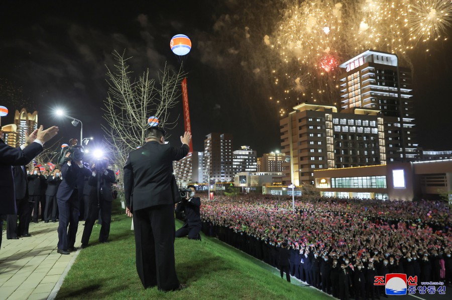 金正恩ご自慢のタワマン「エレベータ５時間待ち」で悪夢の日々