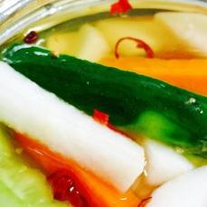 冷蔵庫のあまり野菜で作れる「ピクルス」がさっぱり美味！