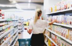 主婦にとってスーパーより“買い”なドラッグストアの食料品とは？