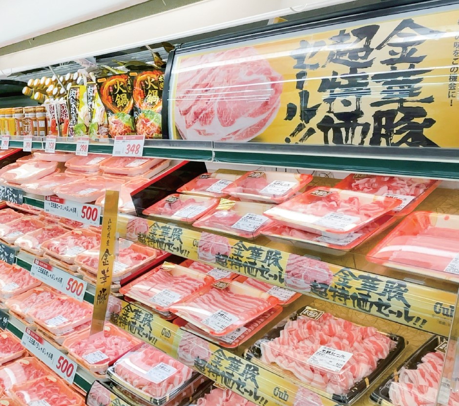 味、品質にこだわる「国産豚肉 麦小町®」で差別化　競争激化の中、着実にファンつかむ