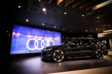 Audi City 銀座にて新型Audi A5を先行展示　1月22日から1月31日の10日間限定