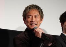 “カメ止め”上田慎一郎監督、体調不良で現場離脱もリモート演出！主演の内野聖陽「自宅からカメラを止めるなってね」