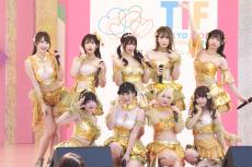 あの“えなこウォール”がアイドルの聖地TIFにも “PPE41ウォール”で盛り上げた9人のコスプレイヤー