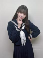 あかせあかり、番組内で披露した暗髪×セーラー服姿に「現役JKでも全然許せちゃう」の声