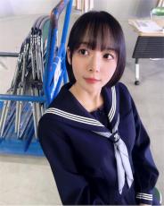 岡田紗佳、制服姿での変顔ショットに絶賛の声「なにしても可愛い」