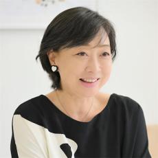 『地面師たち』打ち上げ風景がSNSで話題に、川上麻衣子「オジサマたちは強面でも猫ちゃん好き」