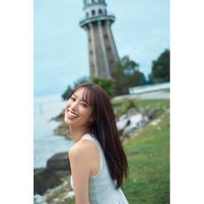 日向坂46 佐々木久美の1st写真集が発売、マレーシアを旅した“アイドル集大成”の1冊に