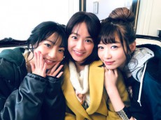  平祐奈×武田玲奈×岡本夏美、美人すぎる初３ショット！ 