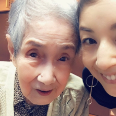 高岡早紀、祖母101歳で他界「本当にお疲れさまでした」