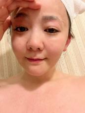 華原朋美、サウナ後のすっぴん汗だく自撮りにツッコミ