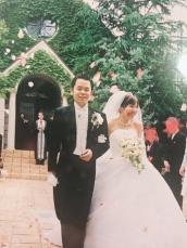 ダイアン津田、17年前の幸せいっぱいの結婚式写真公開