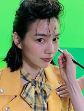 のん、リーゼント風ヘアのCM撮影オフショ「決まってる」