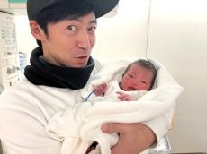 東貴博、妻・安めぐみが第２子出産を報告「生まれた!!」