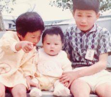渡辺美奈代、兄と姉との貴重な幼少期ショット「可愛い」