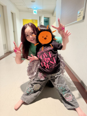 華原朋美 ライブTシャツ着た５歳愛息子との２ショット