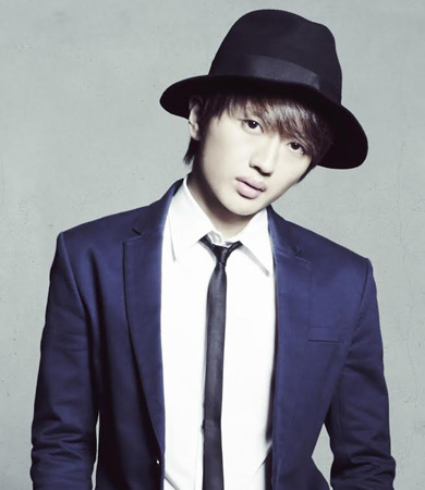 Nissy(AAA:西島隆弘)、アダルティで過激な「SUGAR」MV