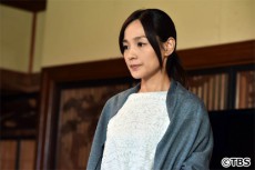  国仲涼子、産後初のドラマ復帰はダークな犯人役!?『99.9』に出演決定 