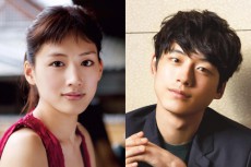  綾瀬はるか×坂口健太郎、オリジナル作品でW主演決定 