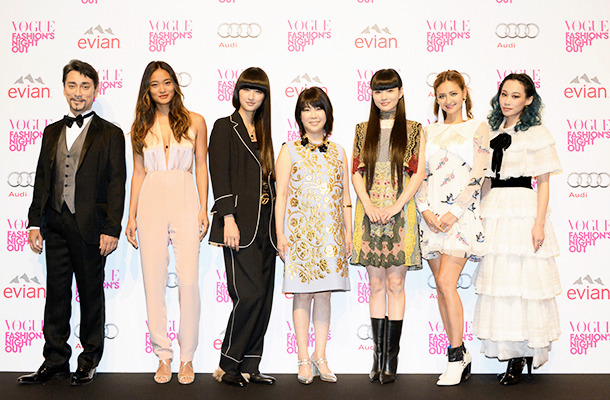 「FNO2015」開幕。オープニングに秋元梢、シシド・カフカら登場