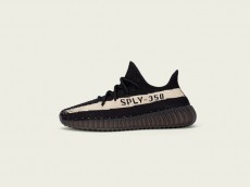 アディダス オリジナルス バイ カニエ・ウエスト「YEEZY BOOST 350 V2」新色はホワイトのライン