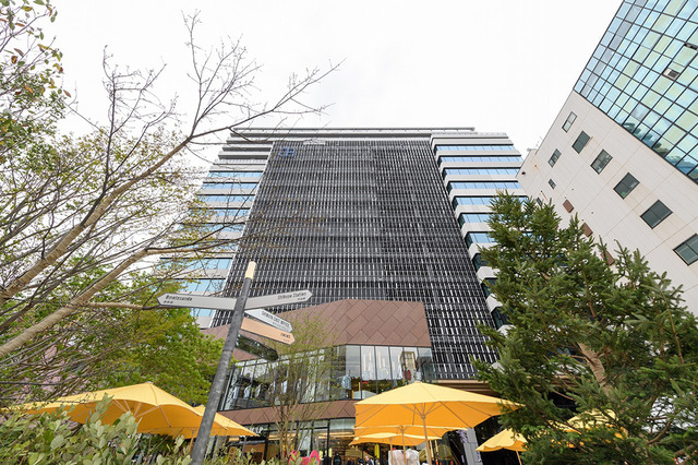 渋谷、原宿、青山、表参道をつなぐ複合施設「渋谷キャスト」がオープン！カフェやシェアオフィス、住居がひとつに