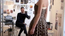ラフ・シモンズによるディオール誕生の舞台裏に迫ったドキュメンタリー「Dior and I」上映