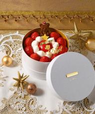 今年のテーマは「Hopeful Christmas」 ビジュアルも断面もきらめく、銀座三越のクリスマスケーキ