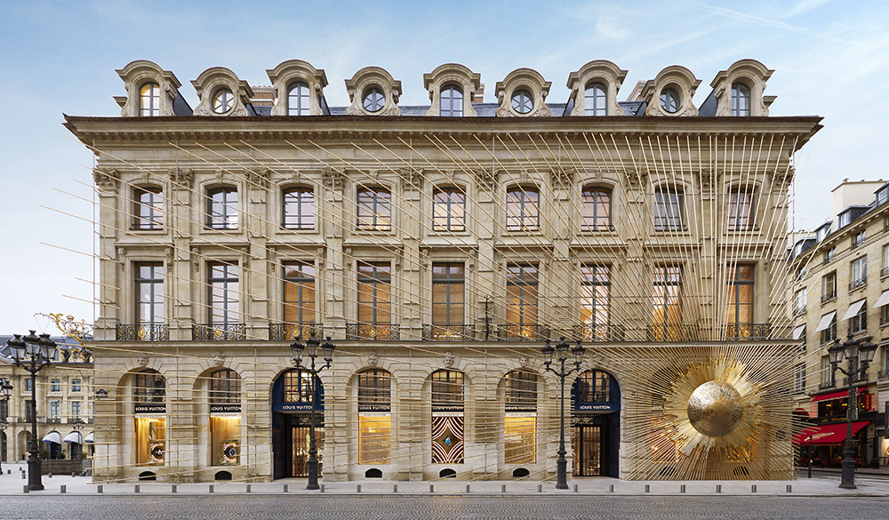 ルイ・ヴィトンの大型店がヴァンドーム広場に、パリの新モニュメント誕生