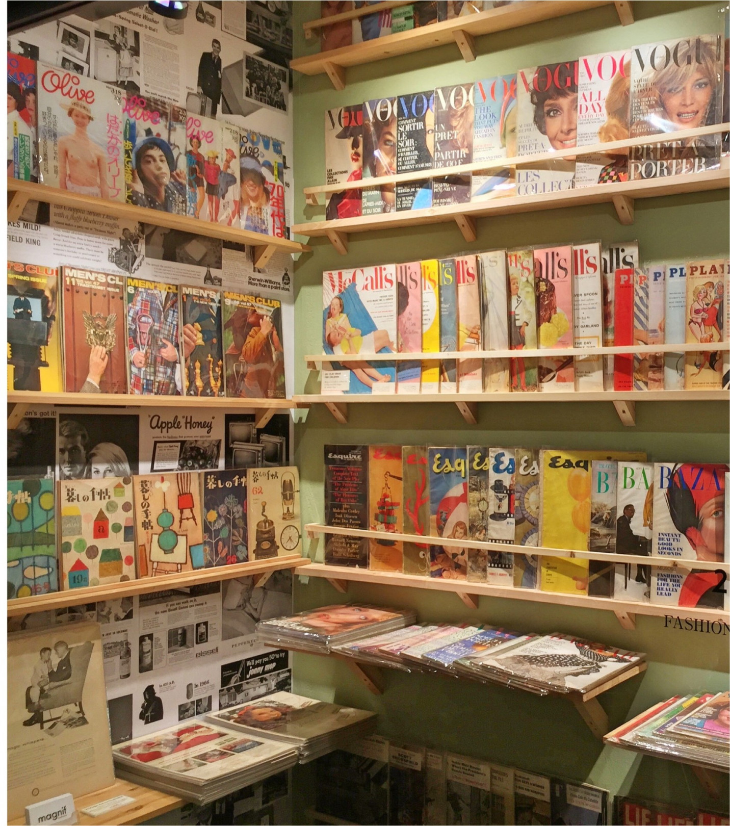 雑誌の古書店「マグニフ」のポップアップストア、H.P.DECO 丸の内に期間限定オープン
