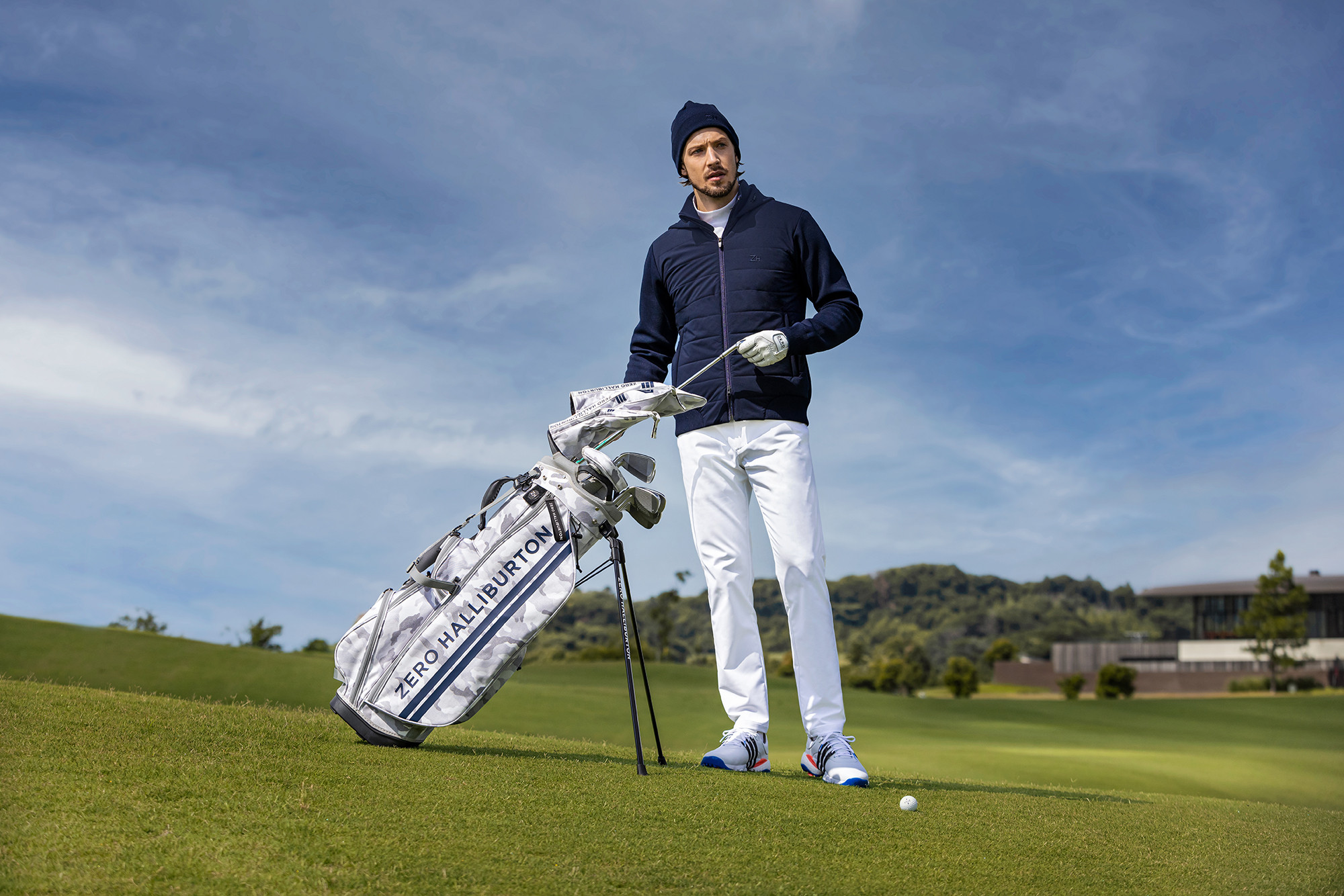 ゼロハリバートンのゴルフコレクションで人気のコーデュラシリーズに新