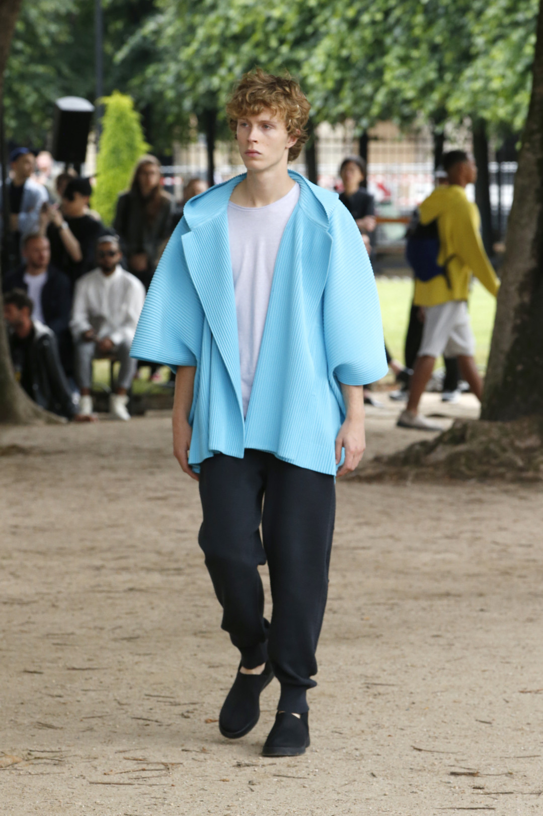 オム プリッセ イッセイ ミヤケが初のショー【2020春夏メンズ