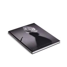 高木由利子のレンズが捉える、ディオールという“記憶の衣”──写真集