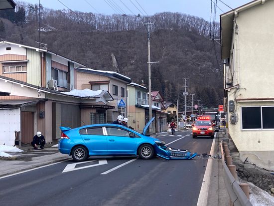 下郷町の国道で車の単独事故　車に乗っていた妊娠中の女性1人が病院搬送　軽いけが