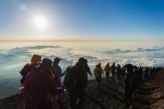 費用の高さも日本一！？富士登山に必要な費用を徹底解説