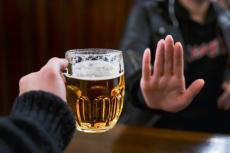 会社の「飲み会」を強制されます。もう令和ですし、断ってもいいですか？