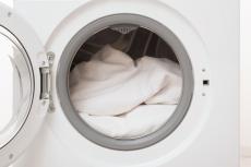 【洗濯1回のコスト】洗濯は「マメに洗濯」するより「まとめ洗い」のほうがトクですか？洗濯回数を1回減らすとけっこう節約できるんでしょうか？